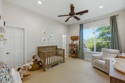 1621 enfield rd _e 024.jpg